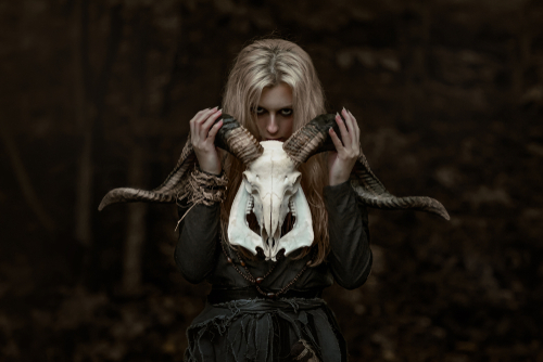 shutterstock_1043919013